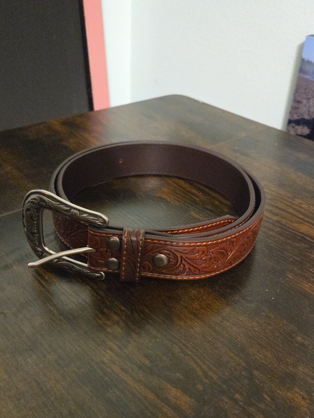 Women's Tooled Western Leather Belt